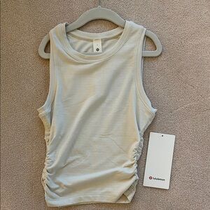 lululemon SIZE 2 License to Train Tank NWT